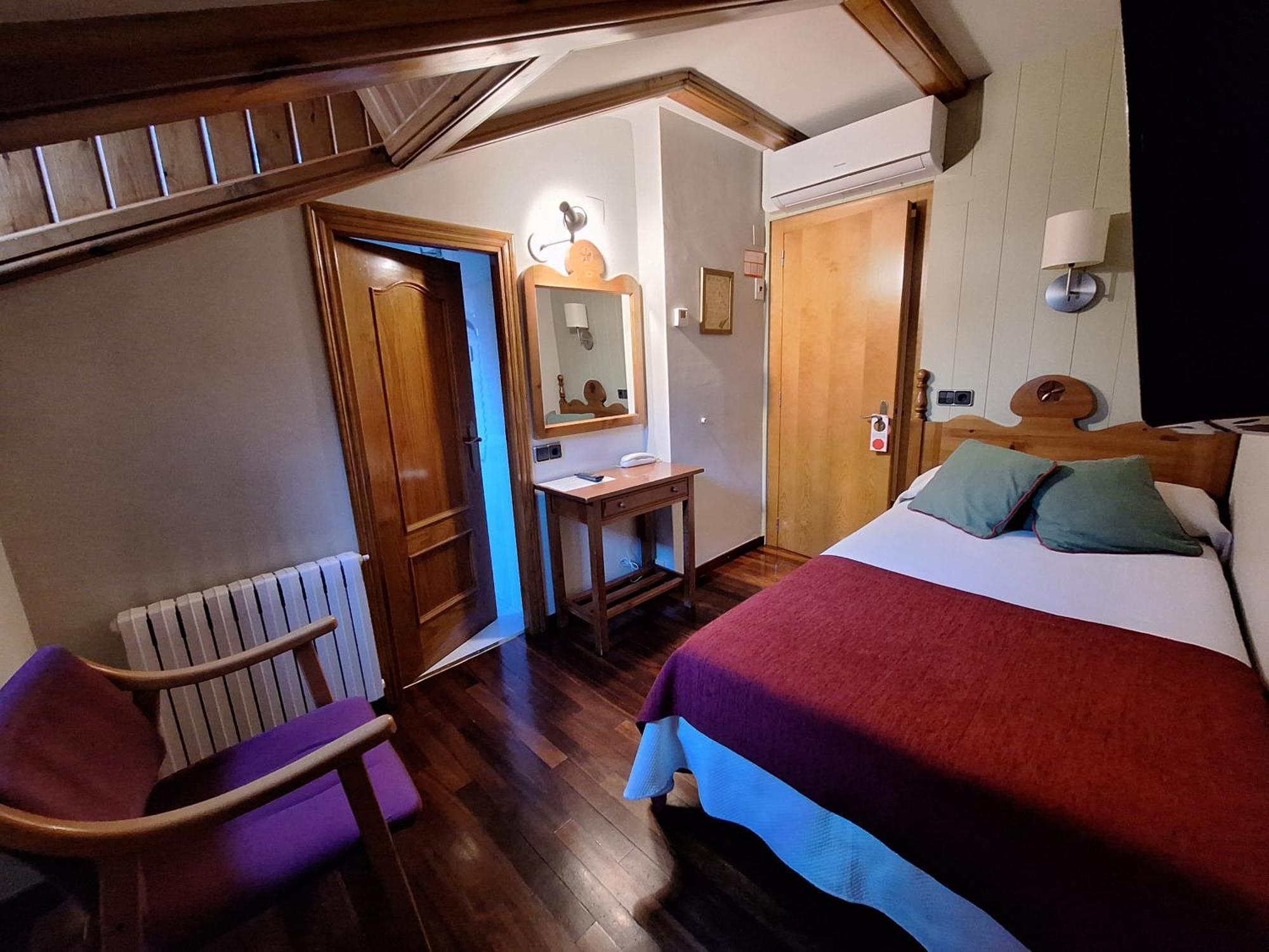 Hotel Aragueells Benasque Bagian luar foto